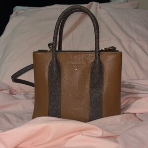 Michael Kors Brown Crossbody Bag with Elegant Design